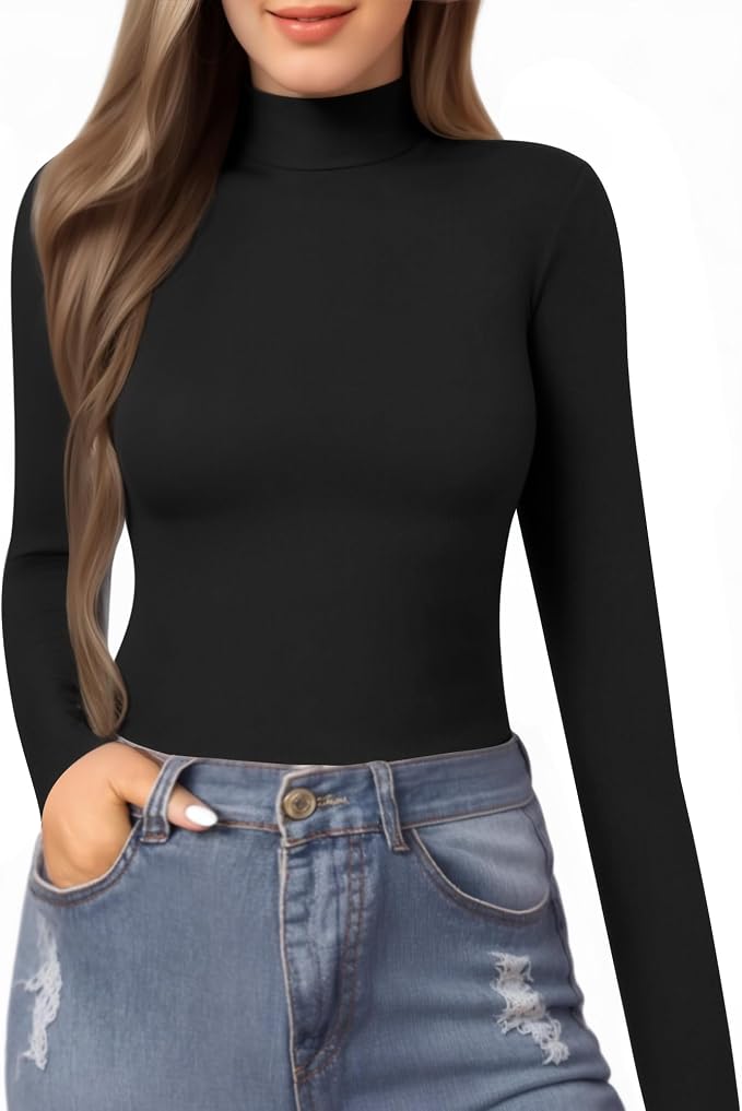 Blusa negra ajustada de cuello alto y manga larga
