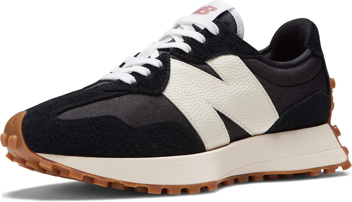Tenis New Balance 327 negros con detalles crema